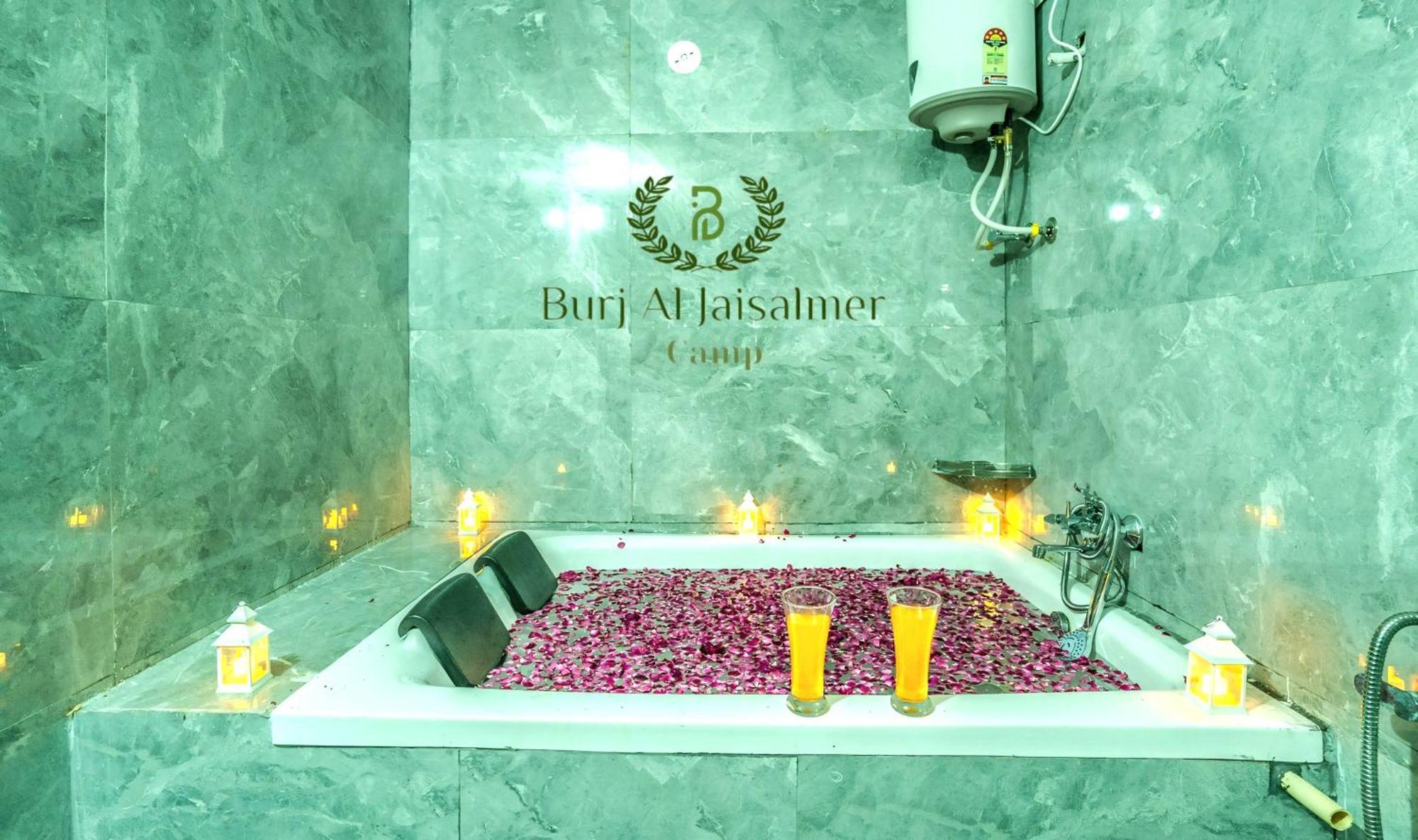 Burj Al Luxury Desert Camp Jaisalmer Hotel Ngoại thất bức ảnh